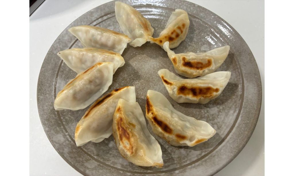 クッキングシートを使った餃子　完成