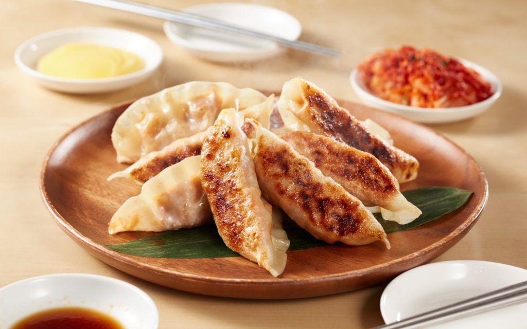 豚こまと白菜で作る節約餃子